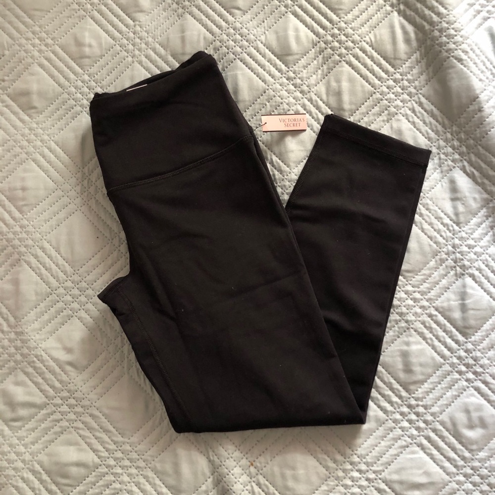 VICTORIA’s SECRET LEGGINGS